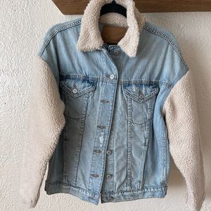American Eagle Denim Sherpa jacket